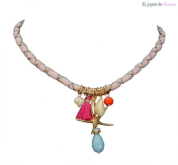 Collar rosa trenzado