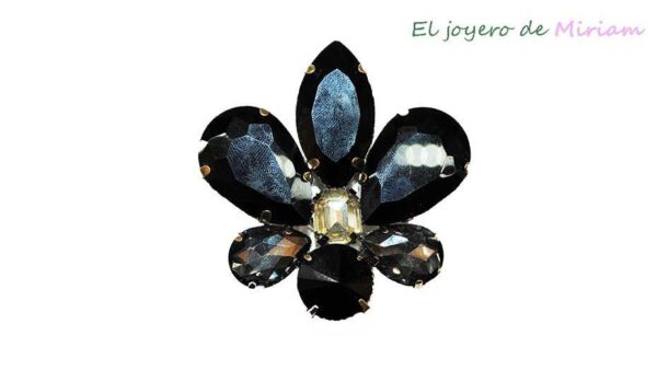 Broche flor cristales negros