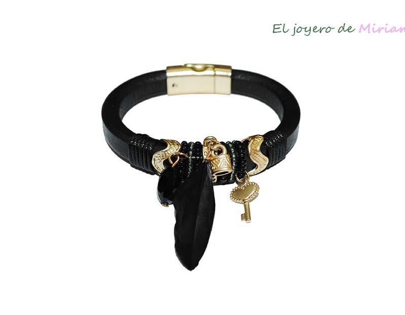 Pulsera caucho negro