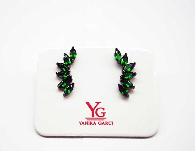 Pendientes hojas verdes