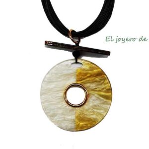 Collar resina esmaltada