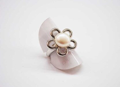 Anillo flor y perla cultivada - Imagen 2