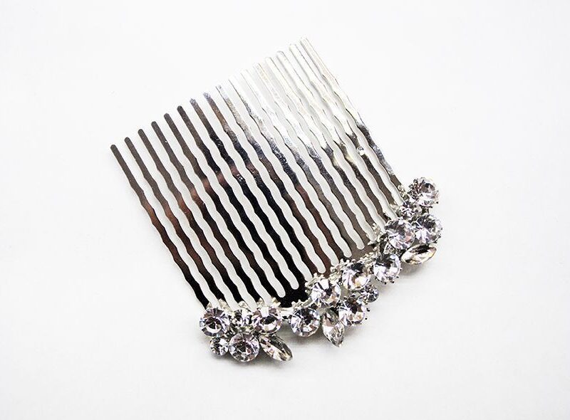 Peineta plateada de fiesta