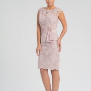 Vestido de fiesta rosa nude