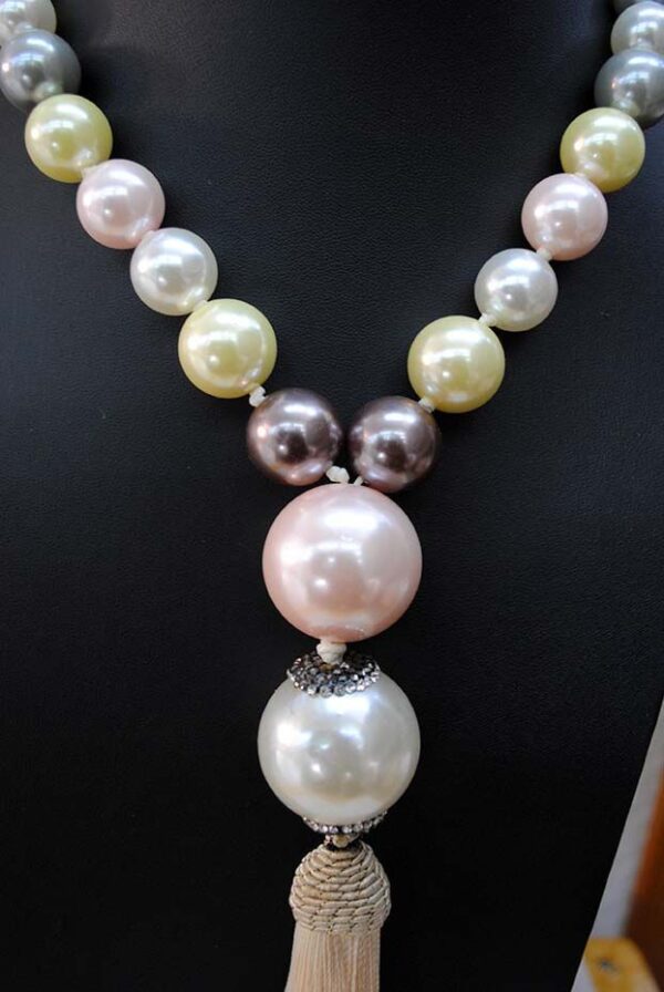 Collar perlas y flecos - Imagen 2