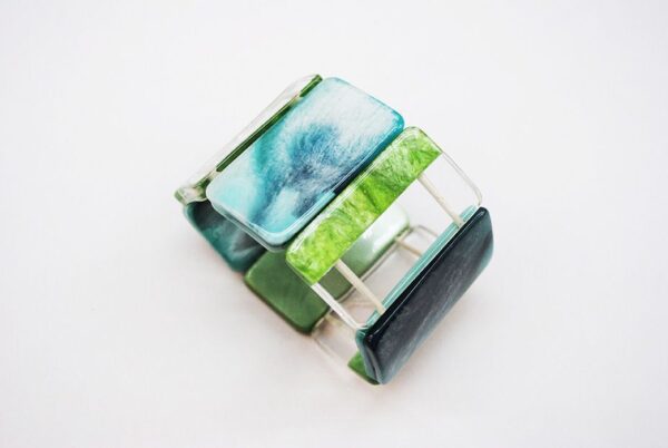 Brazalete de resina