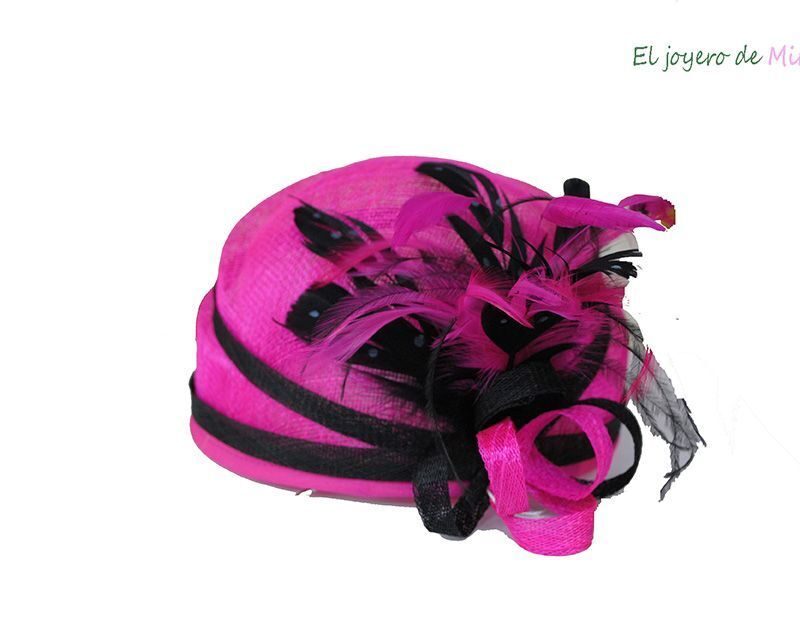 Tocado de fiesta fucsia