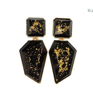 Pendientes negros irregulares