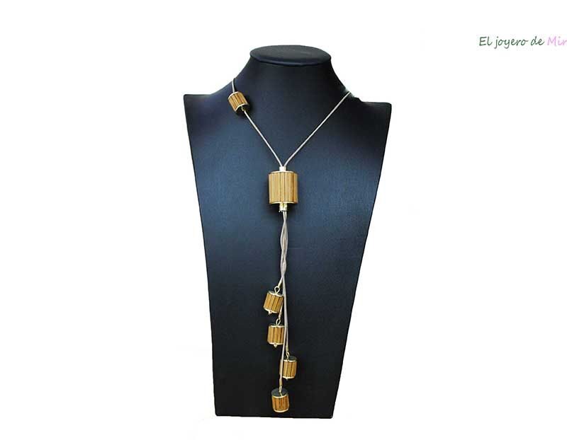 Collar largo madera bambú