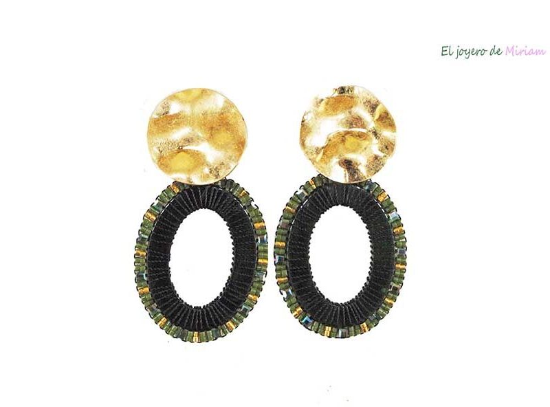 Pendientes verdes y dorados