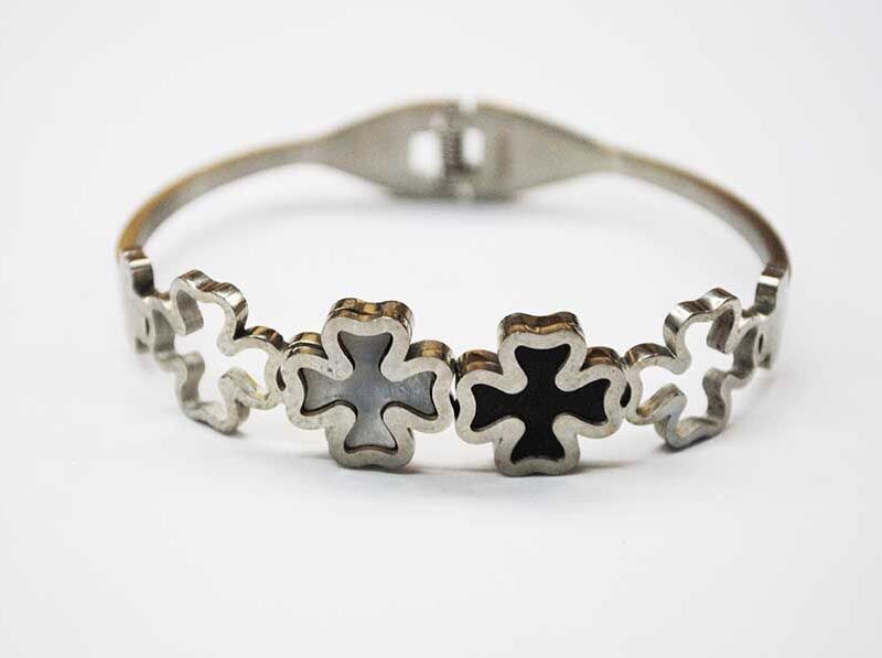 Pulsera acero cruces