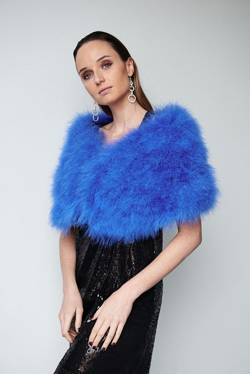 Estola de fiesta azul klein - El joyero de Miriam