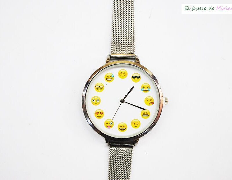 Reloj esfera emoticonos