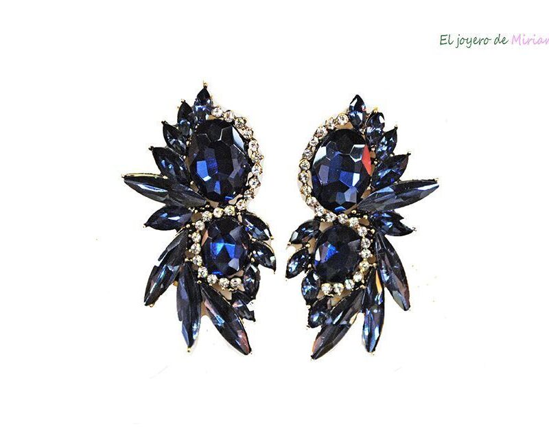 Pendientes azul marino