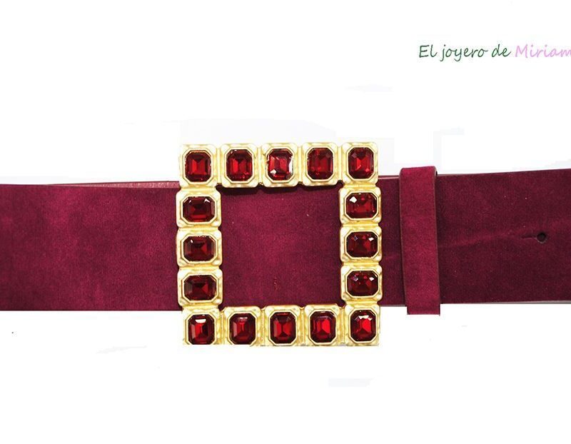 Cinturón burdeos hebilla cristales
