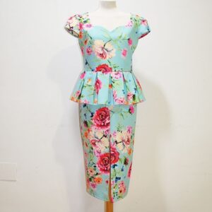Vestido peplum de flores