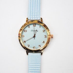 Reloj correa azul cuadros