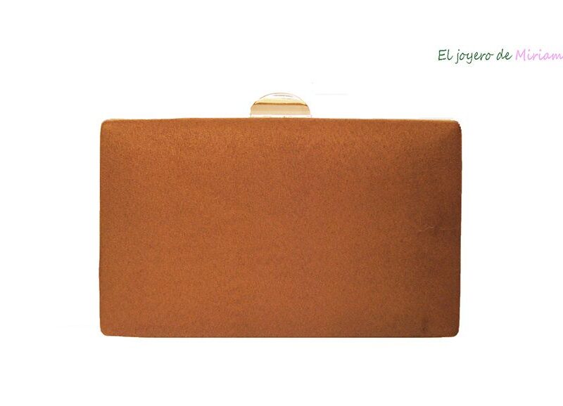 Clutch antelina camel