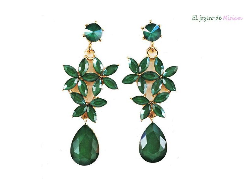 Pendientes verdes flores