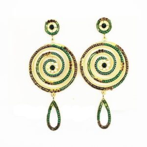 Pendientes verdes y marrones