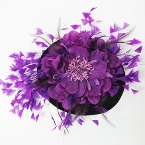 Tocado platillo morado cardenal
