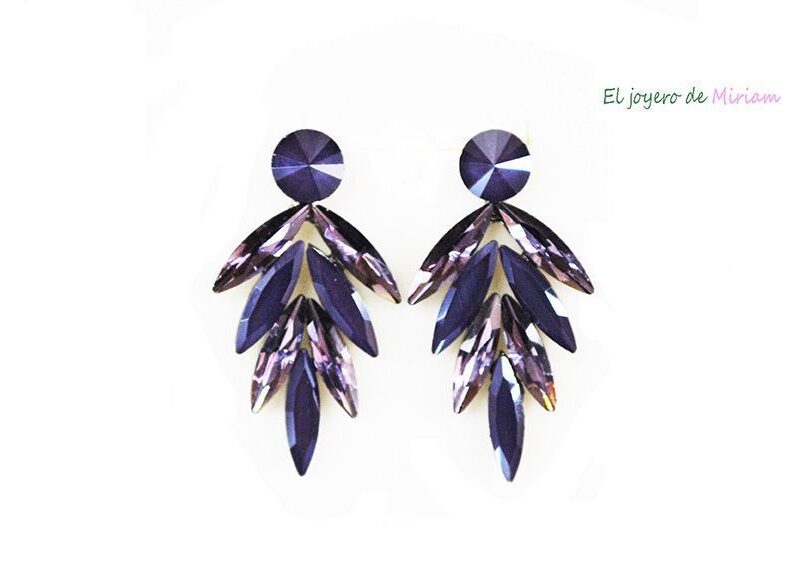 Pendientes morados