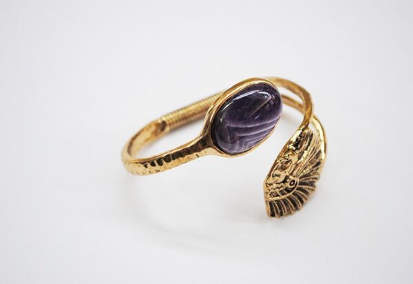 Pulsera dorada y morada - Imagen 2