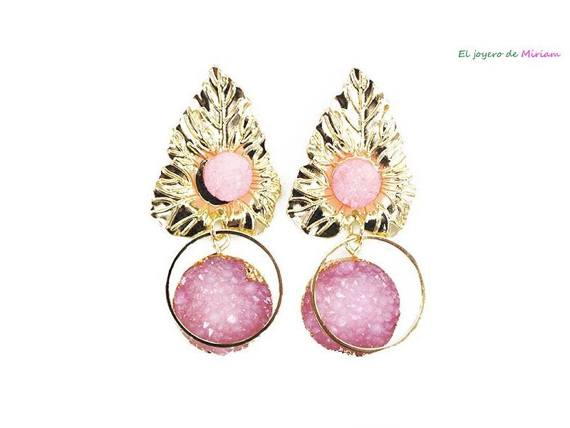 Pendientes rosas y dorados