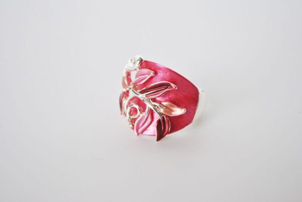 Anillo fucsia elástico