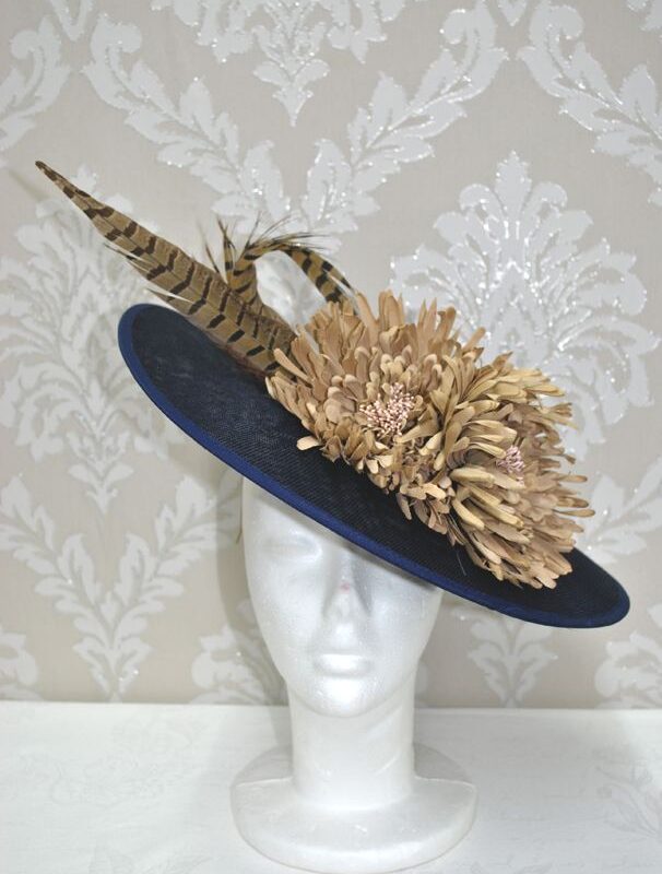 Tocado plato azul marino