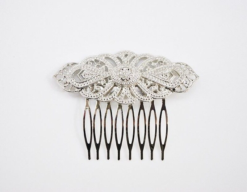 Peineta plateada de fiesta