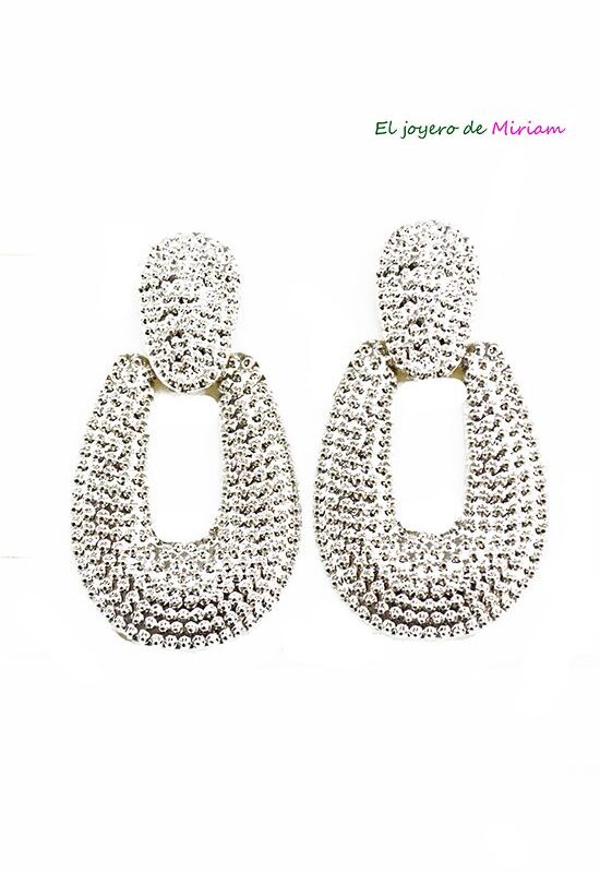 Pendientes plateados metal