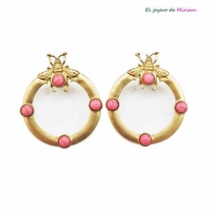 Pendientes rosas insecto