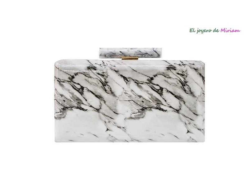 Bolso clutch blanco y negro