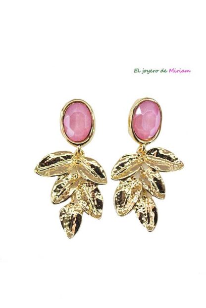 Pendientes dorados y rosas