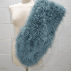 Estola de hombro azul