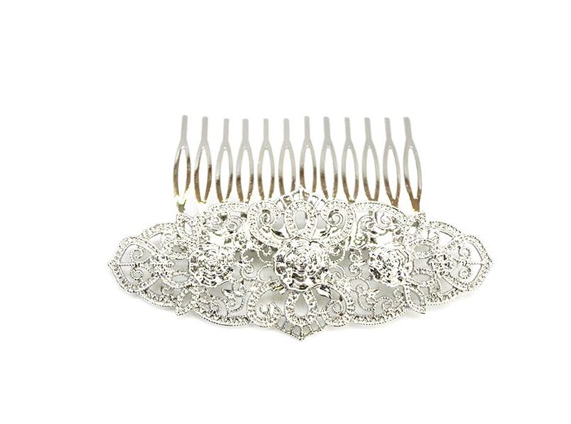 Peineta plateada metal flores