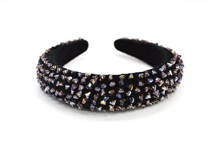 Diadema pedrería morada