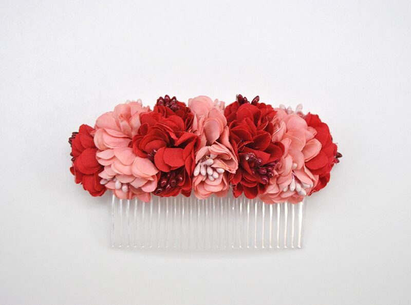 Peineta flores rojas y rosas