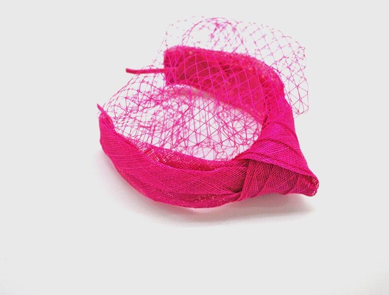 Diadema fucsia redecilla