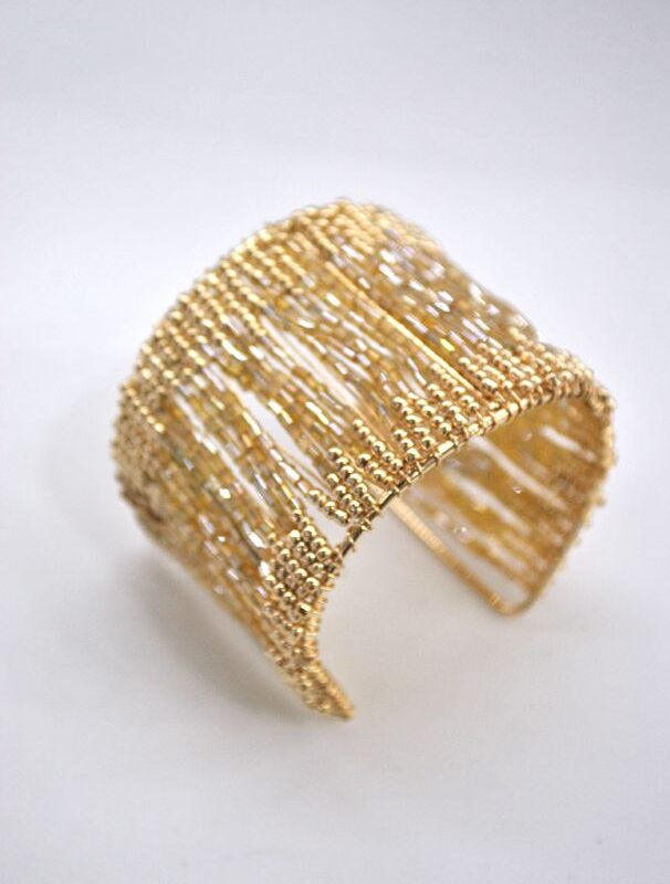 Pulsera brazalete dorado