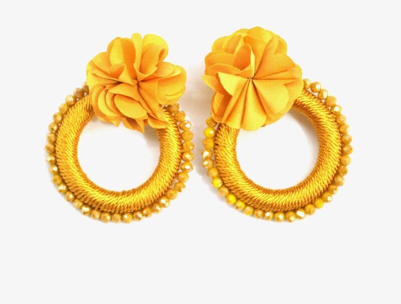 Pendientes aros flores mostaza