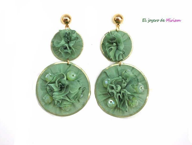 Pendientes verdes flores