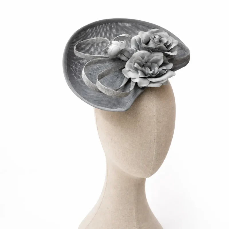 Tocado de fiesta mediano gris