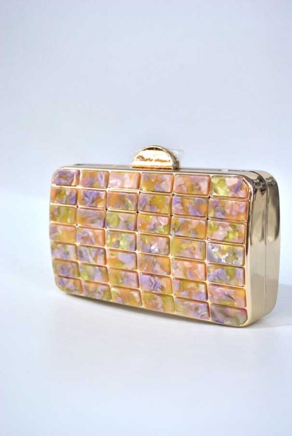 Bolso clutch nácar tonos lima - Imagen 2