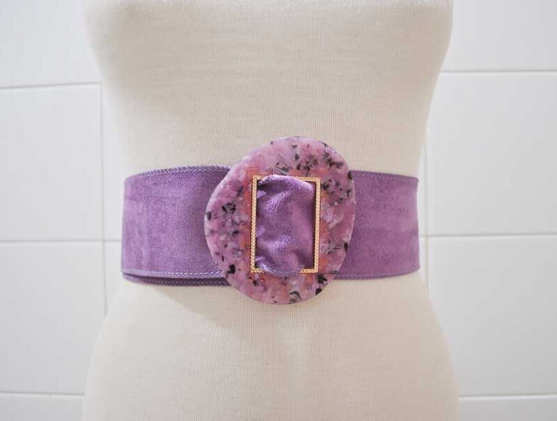 Cinturón malva de antelina