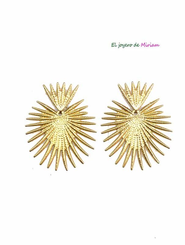Pendientes dorados metal