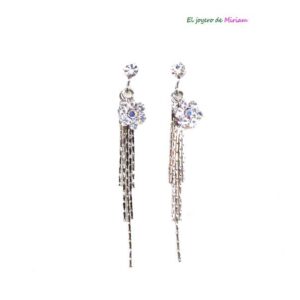 Pendientes plateados cadenas