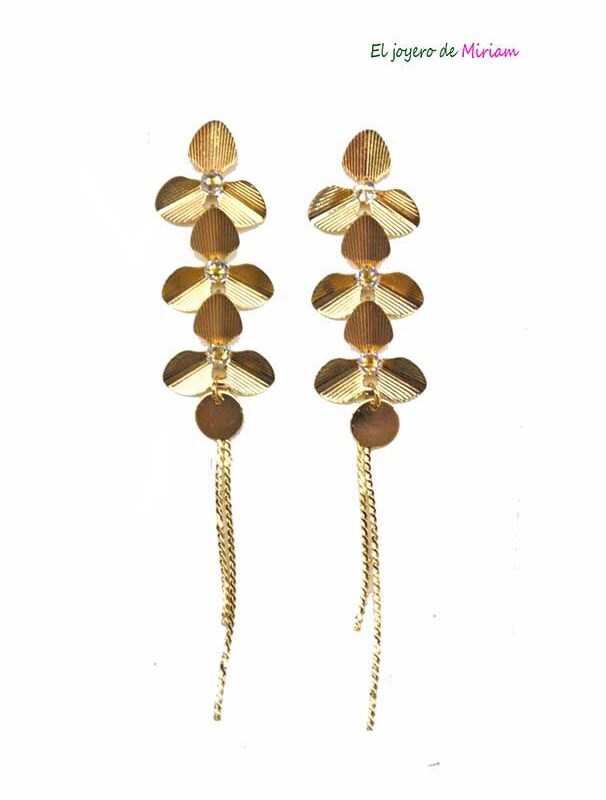 Pendientes dorados cadenas