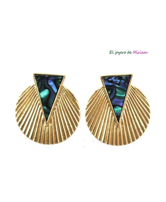 Pendientes dorados nácar